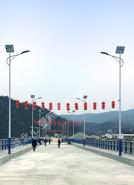 十堰市鄖陽(yáng)區(qū)譚山鎮(zhèn)白龍廟大橋太陽(yáng)能路燈項(xiàng)目